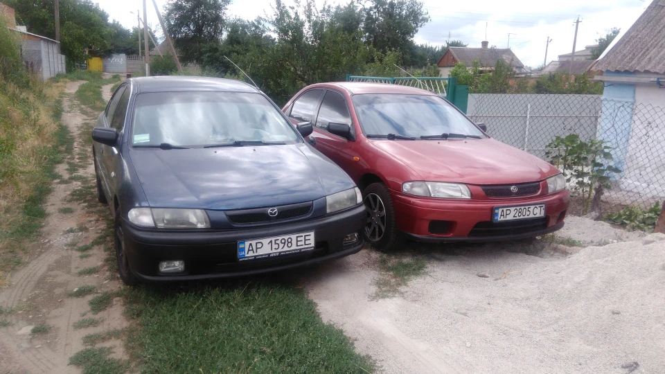 Mazda 323 просто 1.8 5