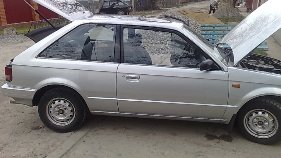 Mazda 323 Срібляста-бестія)))) 3