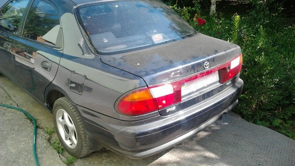 Mazda 323 СЕСТРИЧКА 3