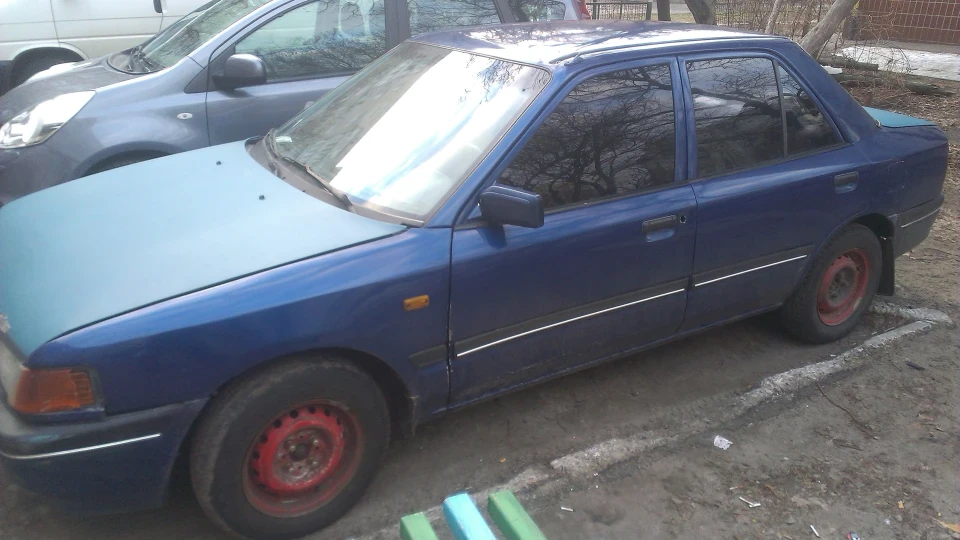 Mazda 323 Укряпон 1.7D