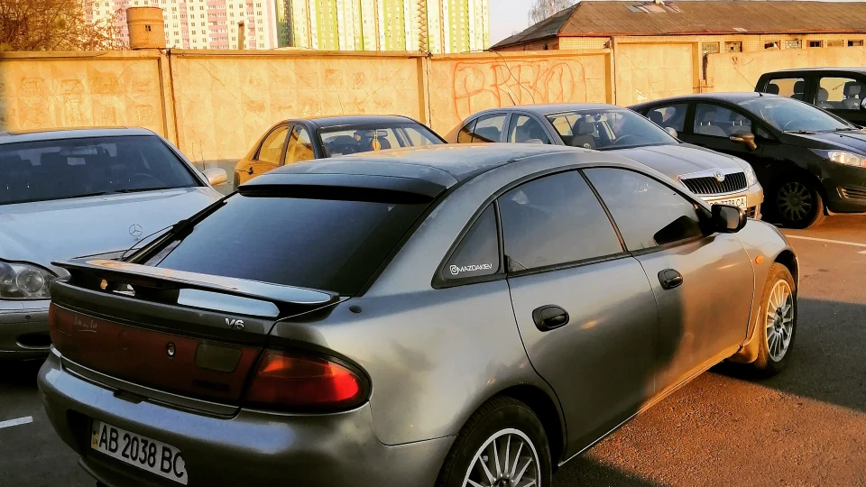 Mazda 323 V6 2.0l 4