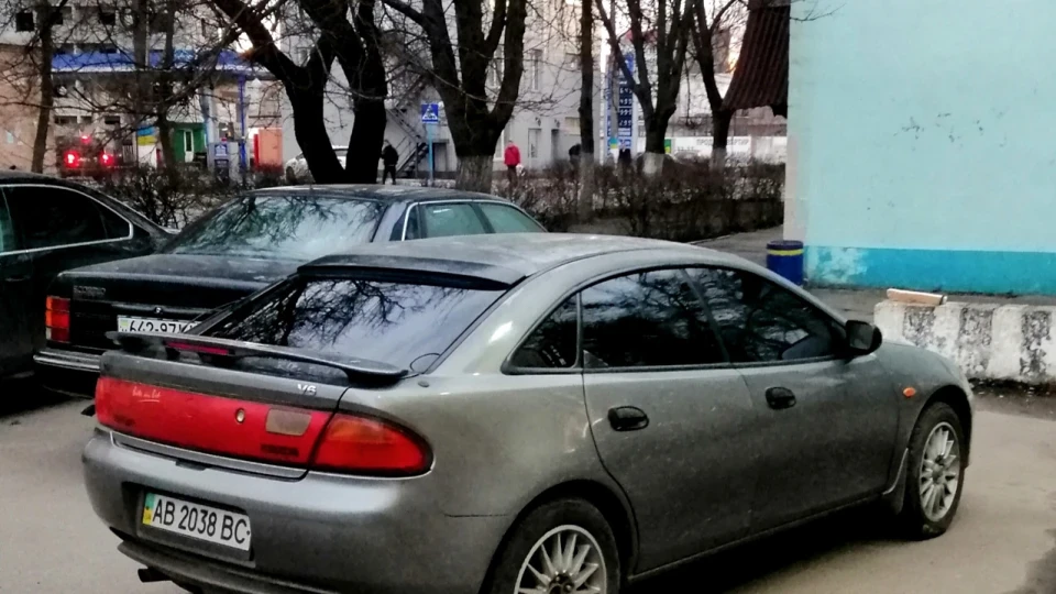 Mazda 323 V6 2.0l 5