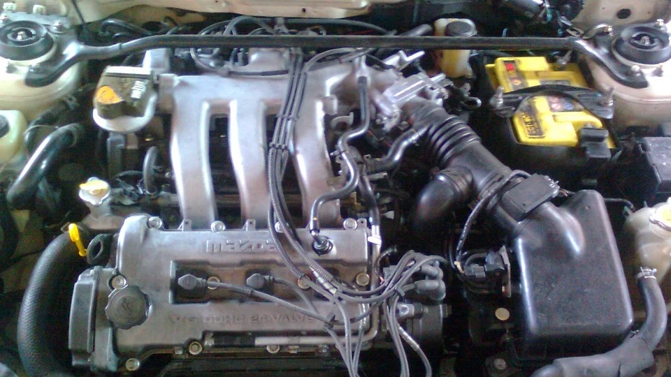 Mazda 323 V6-24valve 2
