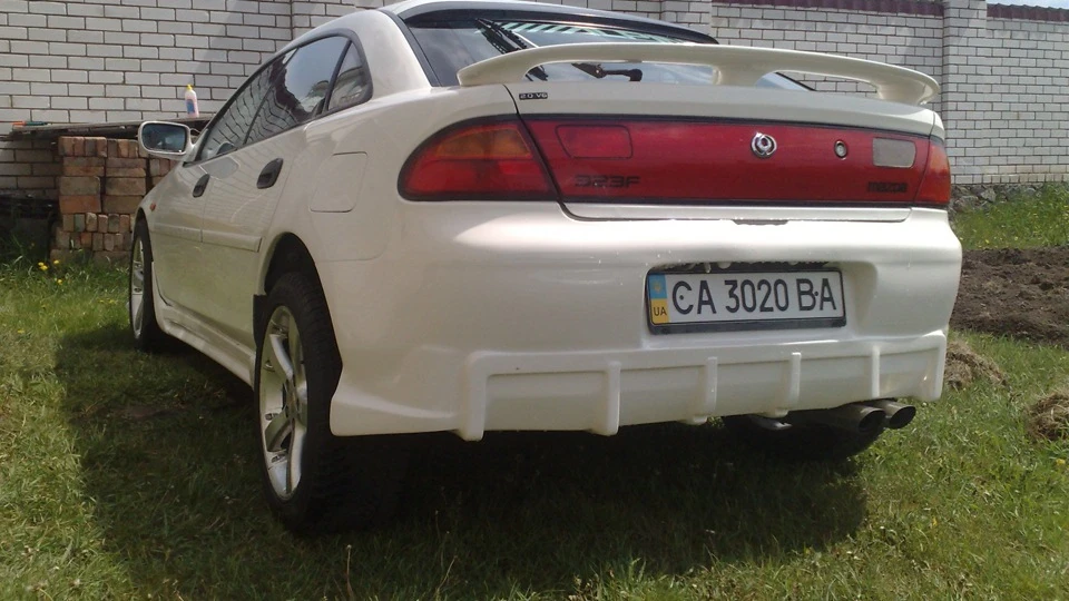 Mazda 323 V6-24valve 3
