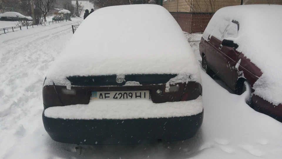 Mazda 323 VA 4