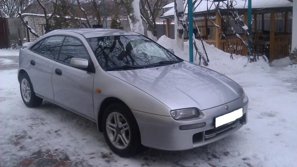Mazda 323 Хороша ракетка. 3