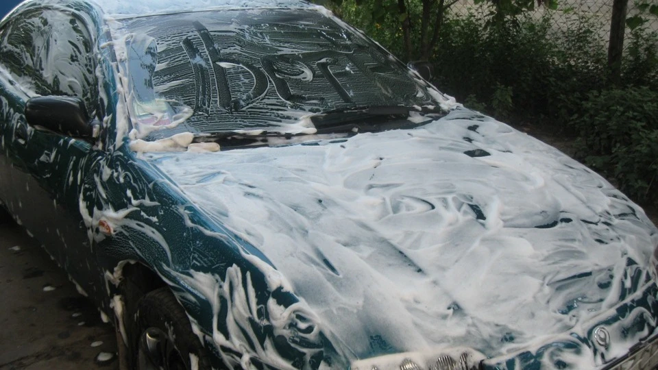 Mazda 323 Зелена красуня))) 2