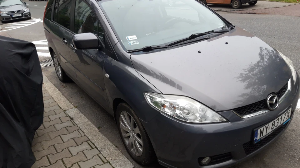 Mazda 5