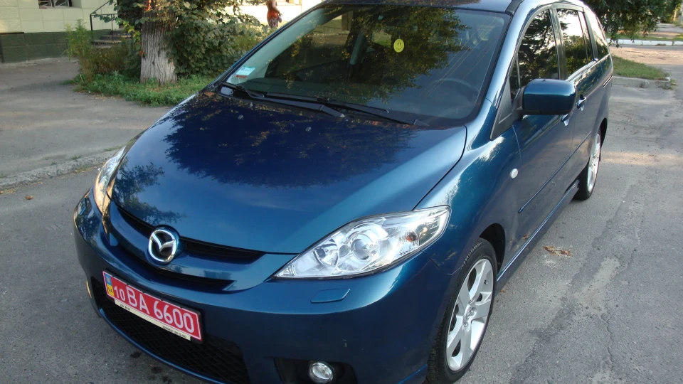Mazda 5