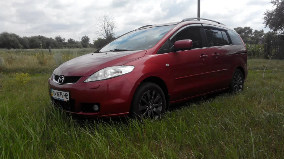 Mazda 5 RED 3