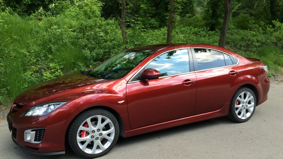 Mazda 6 4