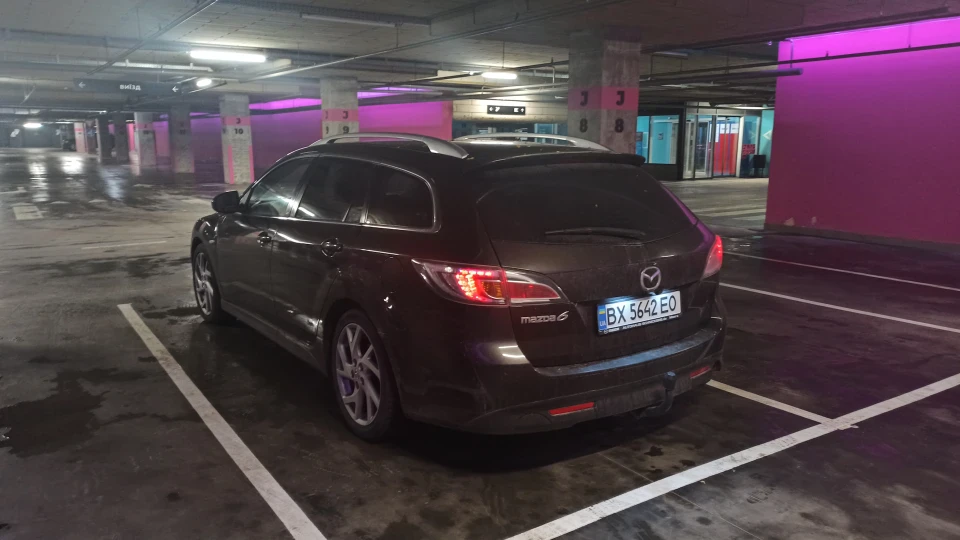 Mazda 6
