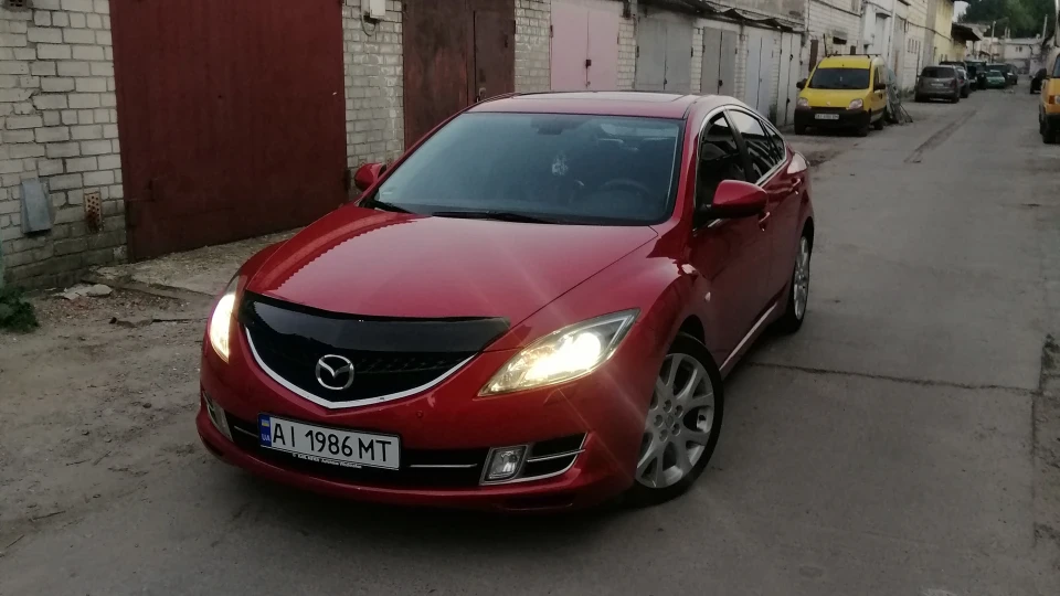 Mazda 6
