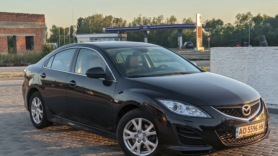 Mazda 6