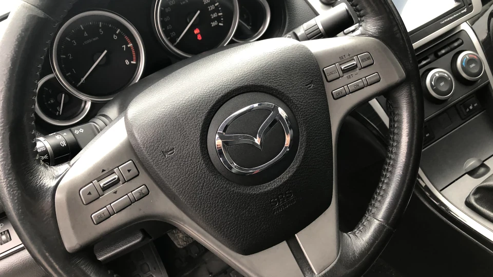 Mazda 6 2