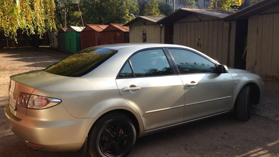 Mazda 6 4
