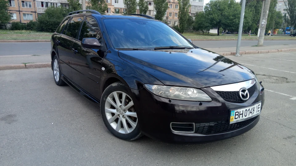 Mazda 6 4