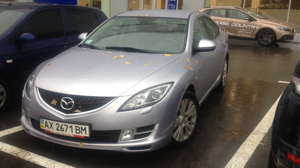 Mazda 6 4