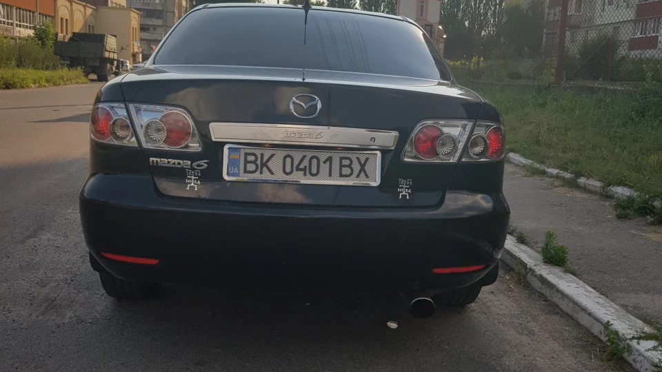 Mazda 6 4