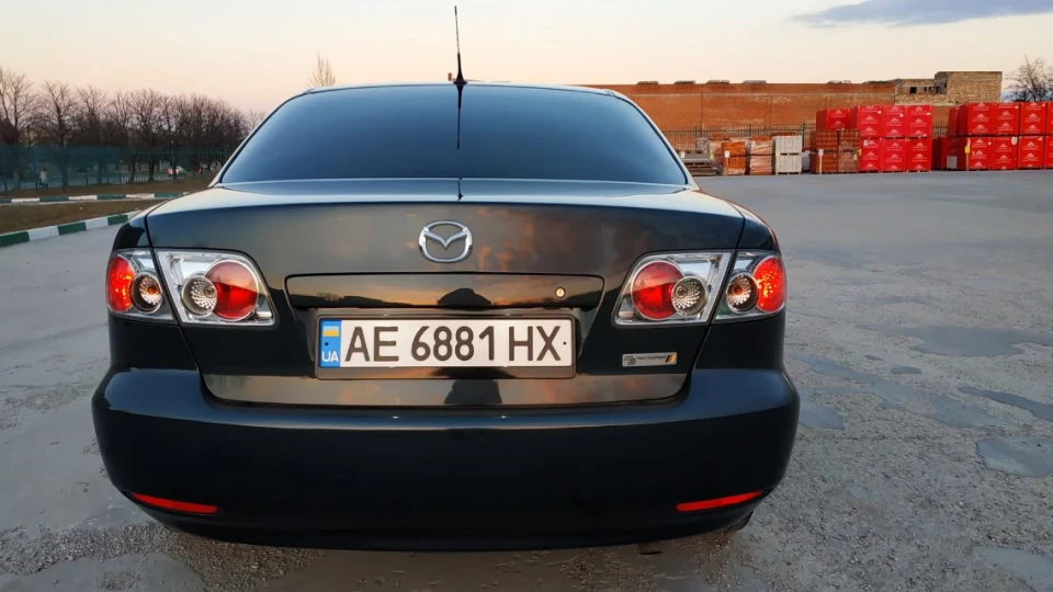 Mazda 6 4