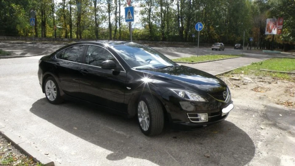 Mazda 6 4