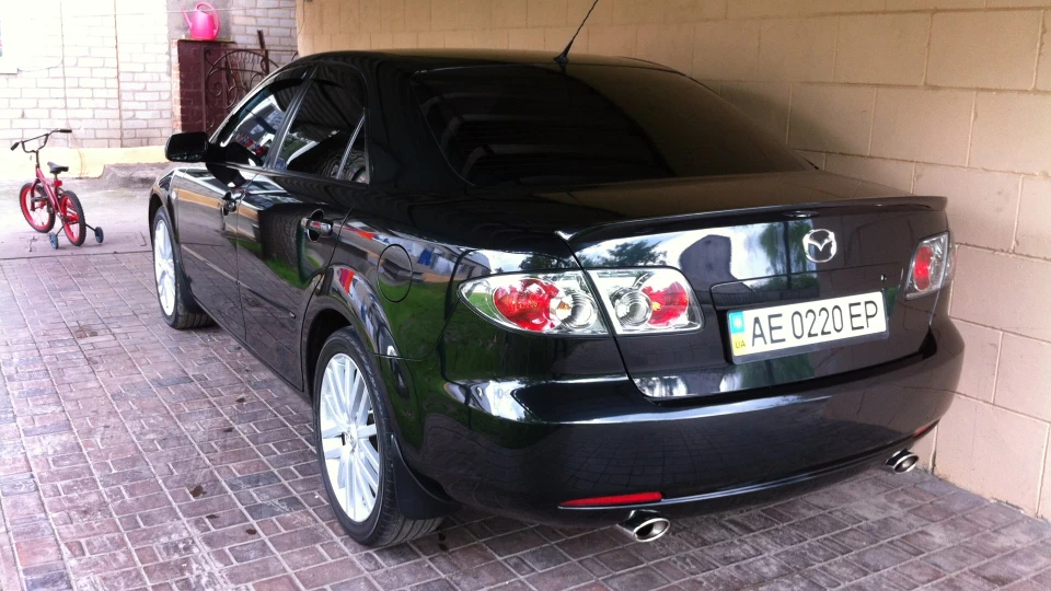 Mazda 6 4