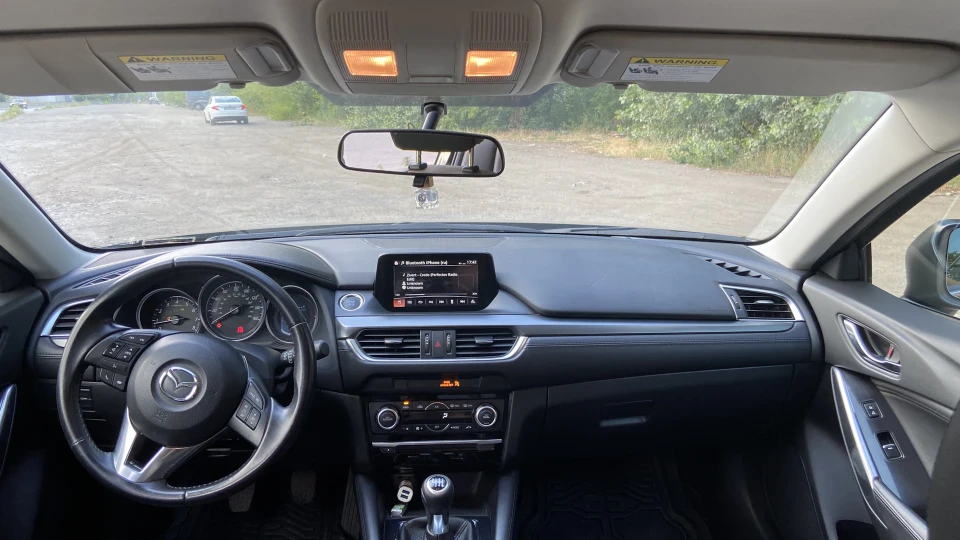 Mazda 6 4