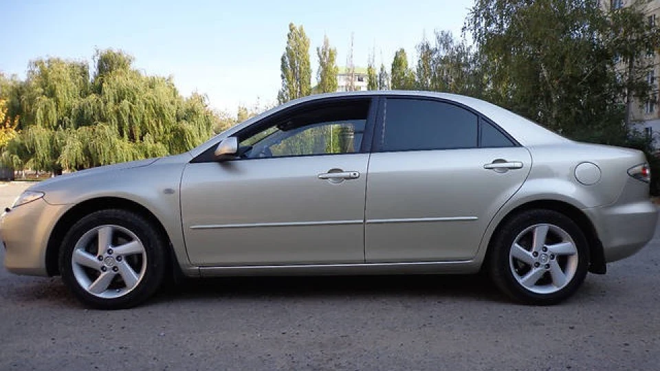 Mazda 6