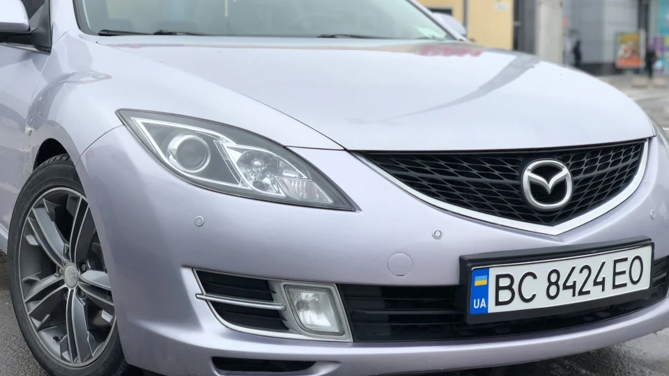 Mazda 6 4