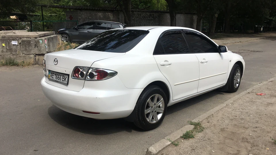Mazda 6 1.8 Білий перламутр 2