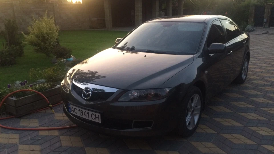 Mazda 6 1.8 Borza Maska