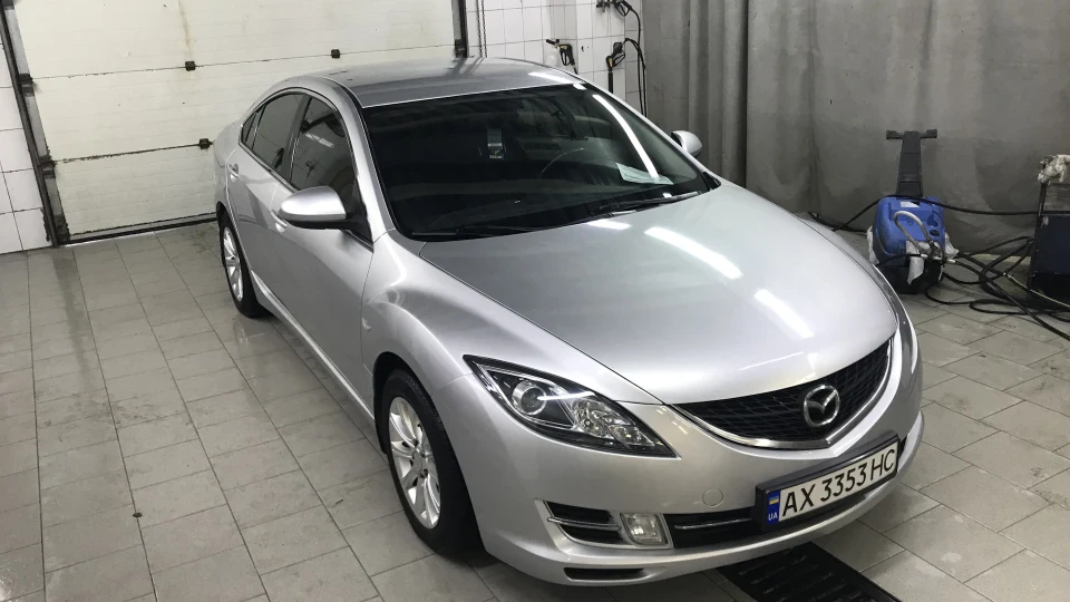 Mazda 6 1.8МТ 2