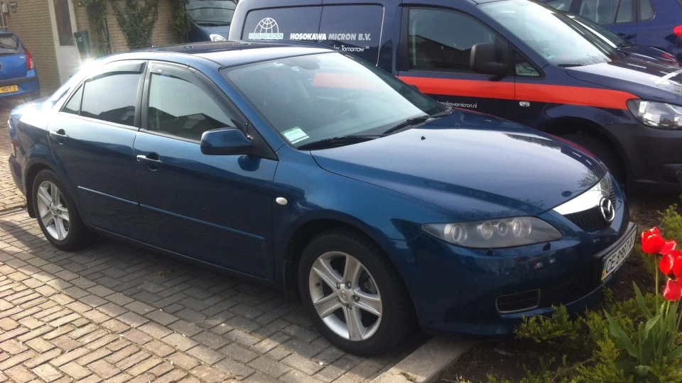 Mazda 6 2.0 AT 3