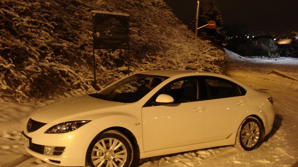 Mazda 6 2,0 авт. білий 5