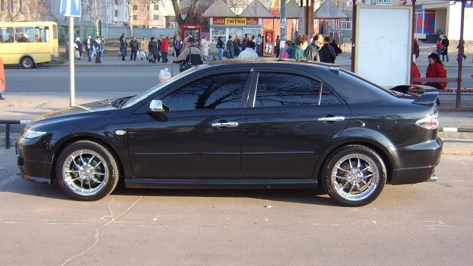 Mazda 6 2.0 MT 3