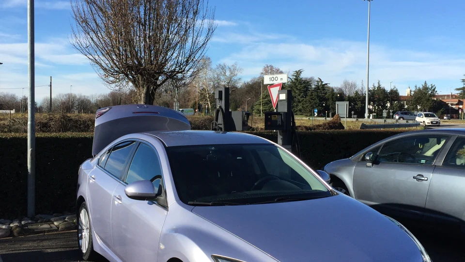 Mazda 6 2.0 turbo diesel 140hp 3
