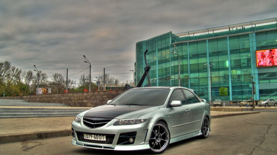 Mazda 6 2.3 +Turbo 4