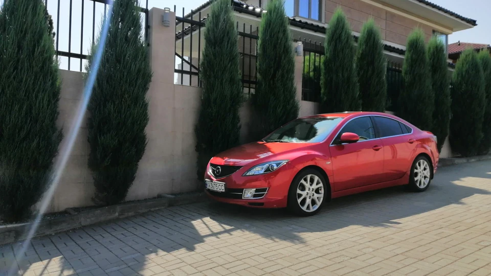 Mazda 6 2.5 автомат 2