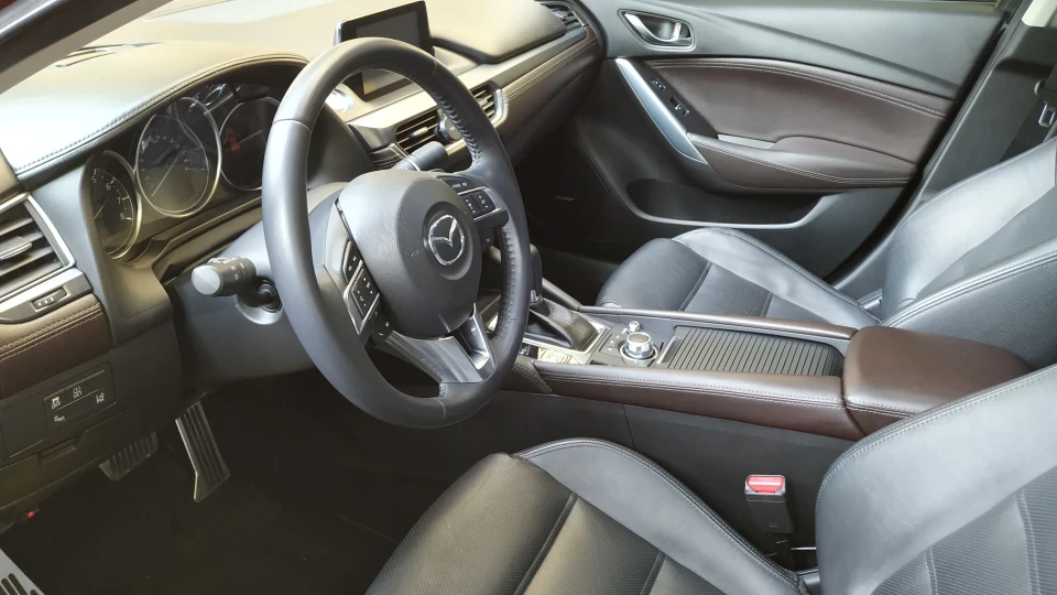 Mazda 6 2.5 Grand Touring 2