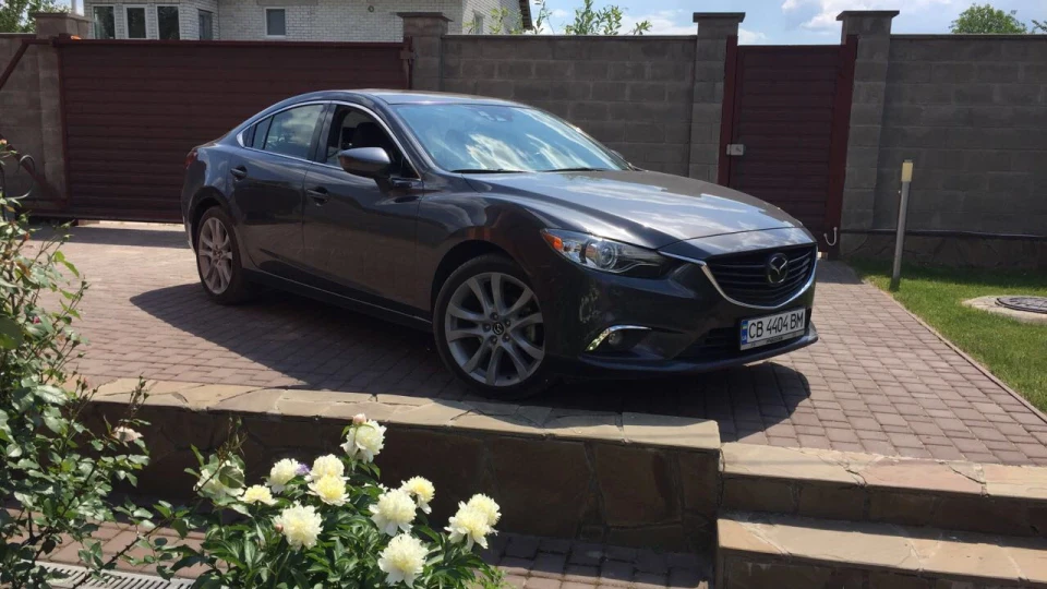 Mazda 6 2.5 GT 2