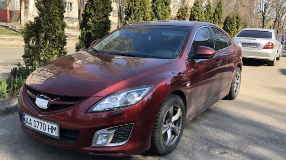 Mazda 6 2.5 червоний металік BOSE
