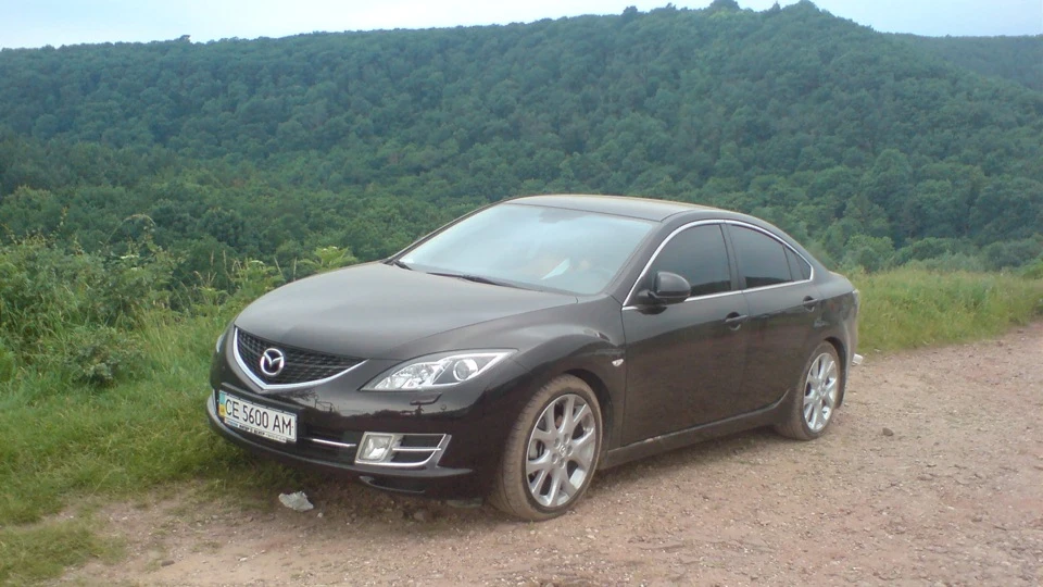 Mazda 6 2.5 MT JAPON 2
