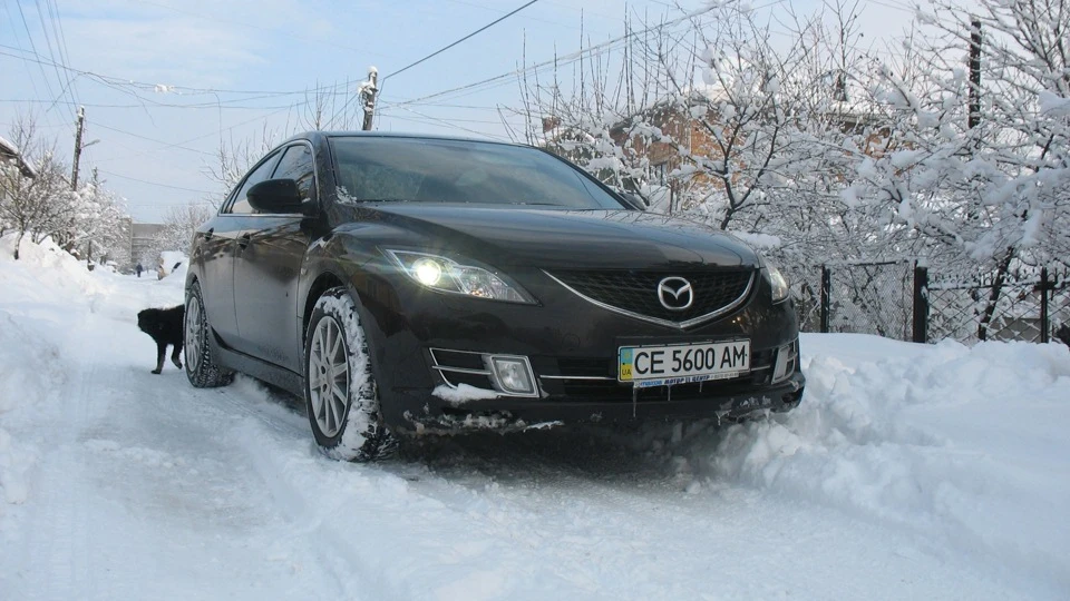 Mazda 6 2.5 MT JAPON 4