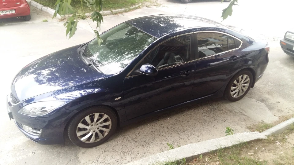 Mazda 6 2.5 MT Luxury 3