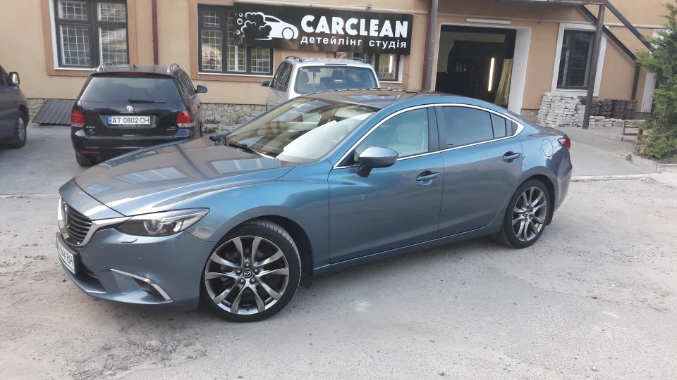 Mazda 6 2.5 синя акула