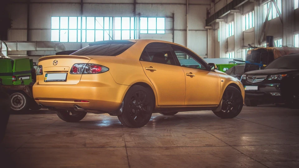 Mazda 6 Асоціал 3