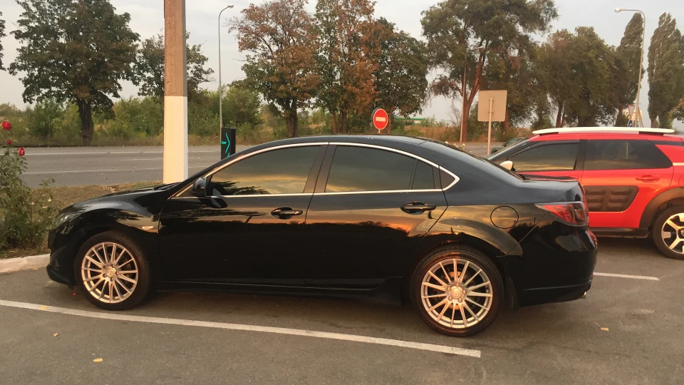 Mazda 6 BRILLIANT BLACK 3
