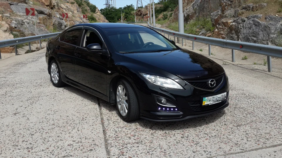 Mazda 6 Brilliant Black 2