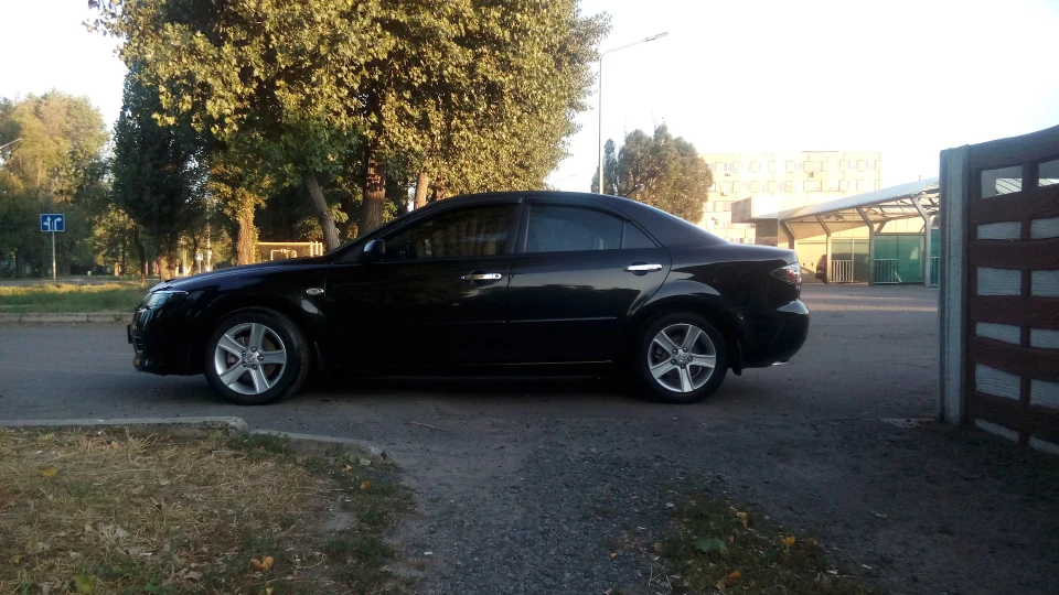 Mazda 6 Чорні перли 2