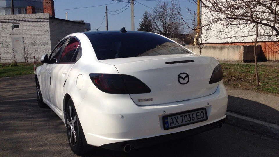 Mazda 6 Crystal White Pearl 2